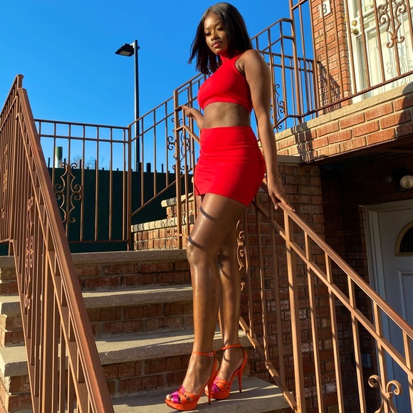 RED HOT DRESS ✨ - Picture 6 of 8